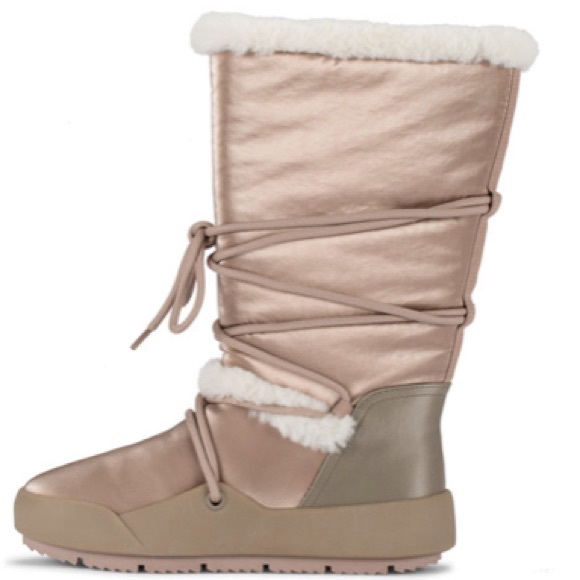 Baretraps Danney Cold Weather Boot NEW - Picture 2 of 15